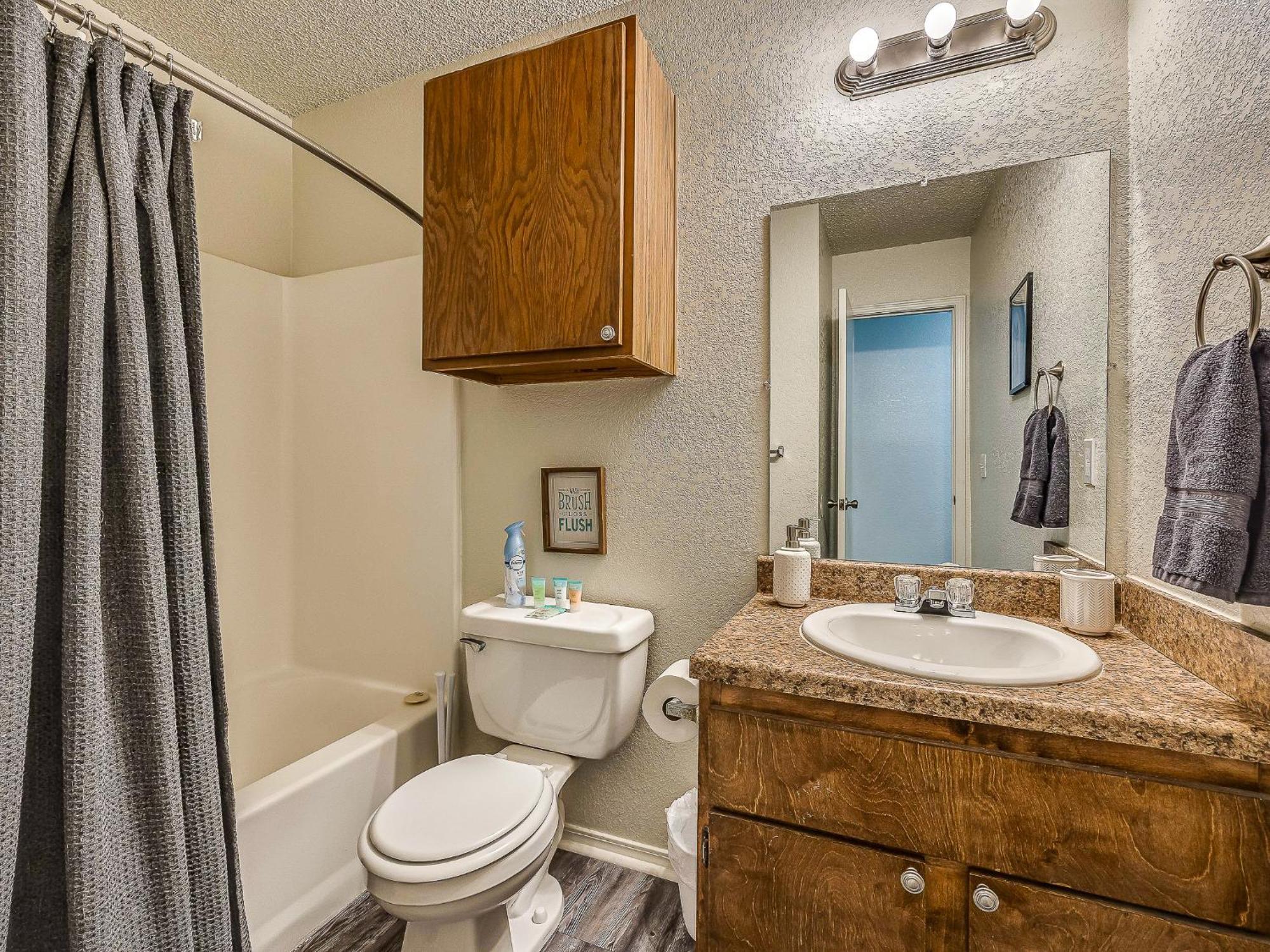 Ou Sooner, Pool & Gym, Bbq, Netflix, 100Mb Internet, Lg Washer & Dryer, Close To Ou! Norman Zewnętrze zdjęcie