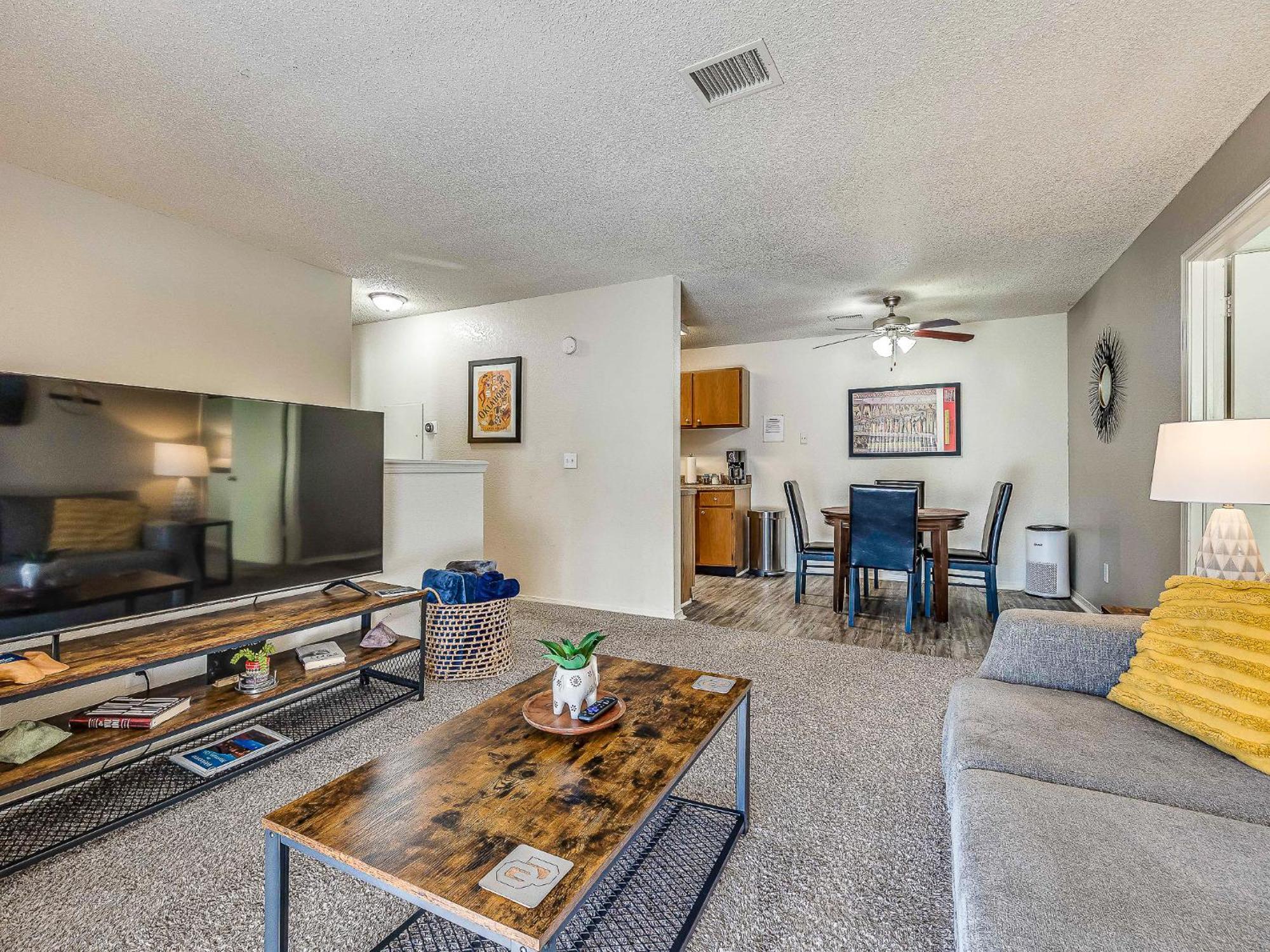 Ou Sooner, Pool & Gym, Bbq, Netflix, 100Mb Internet, Lg Washer & Dryer, Close To Ou! Norman Zewnętrze zdjęcie